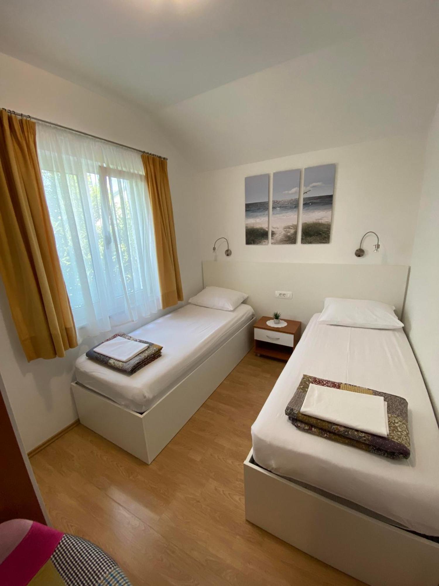 Apartments Saric بيوغْغاد نا موغو المظهر الخارجي الصورة